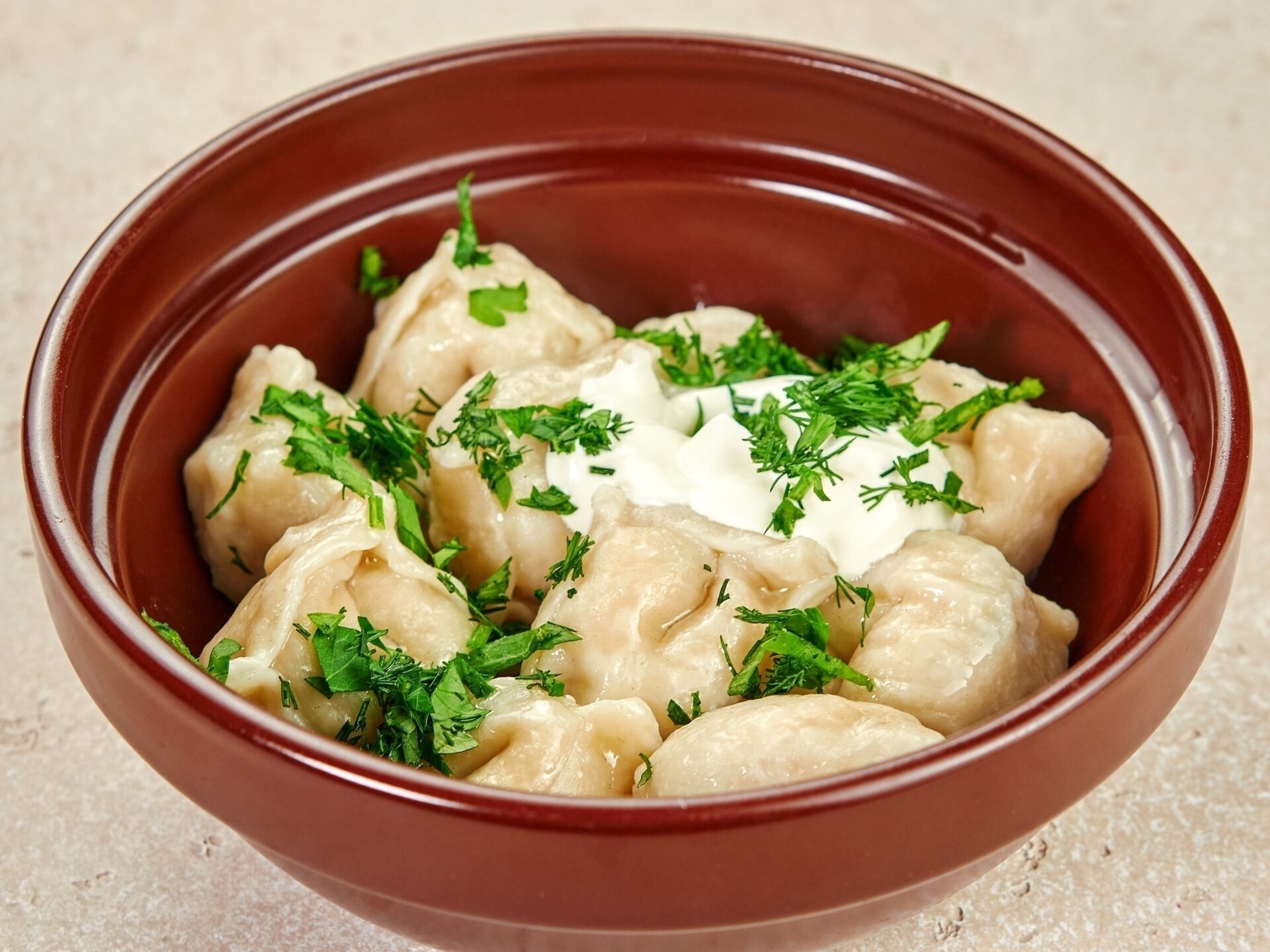 Пельмени со сливочным цыпленком и петрушкой S